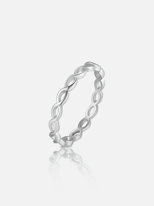 Bague à boucle infinie